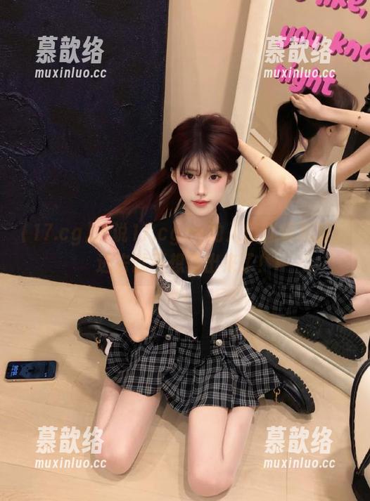 听说17.cgcg的入口就像黑洞，进去就不想再出来了！