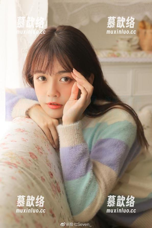 17吃瓜网 登录17吃瓜网,听说有最新的瓜闻要曝光,我的好奇心又要被点燃了,别让我失望!