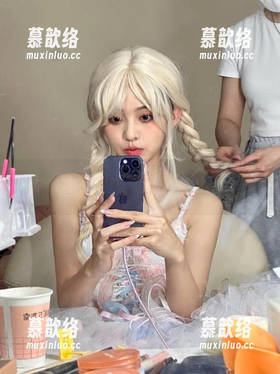 455fun下载指南，快来看看！小心，瓜田里的惊喜可能会让你窒息！