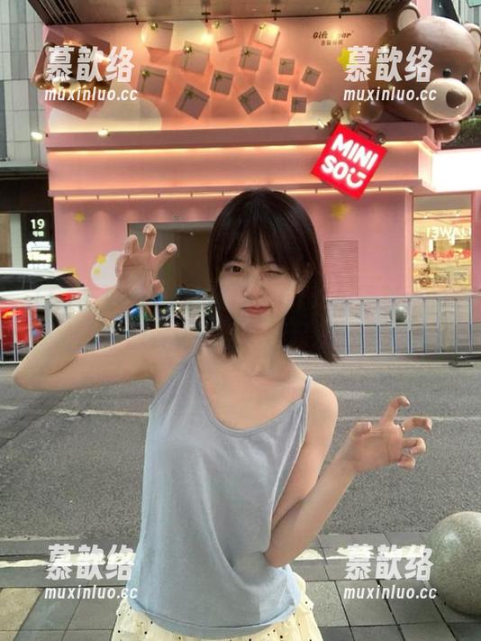 首页大暴露！51吃瓜黑料网的内容让人瞬间燃起来！