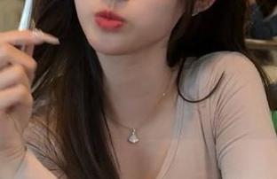 51吃瓜在线圆桌，胖猫的瓜怎的越吃越肥，不如换个口味吧？