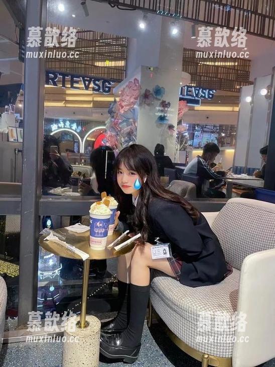 51吃瓜网 51吃瓜网你看这里!一个小视频告诉你爆料背后的真实故事,竟然还打翻了我的小心心!