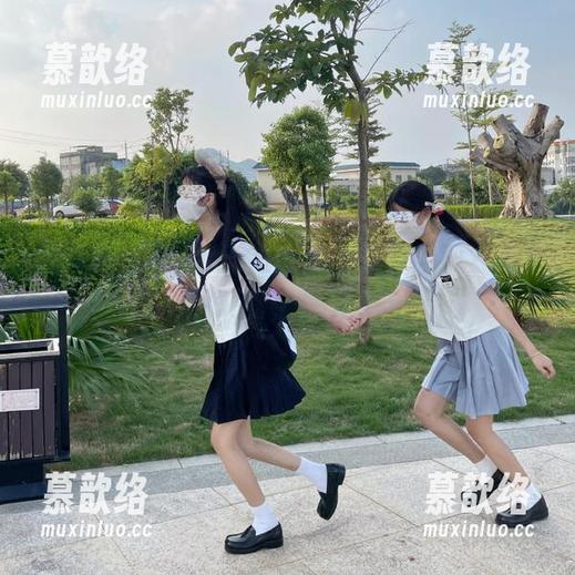 51吃瓜网 今天的瓜是不是特别瓜?在51吃瓜网观看,保你乐开怀。
