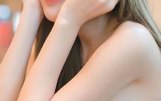 登录51吃瓜网，玩转艾希的微表情，真不愧是个‘深藏不露’的主！
