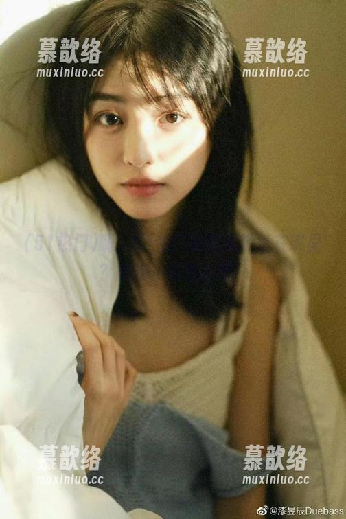 51热门 嗨,51热门的吃瓜地址在哪里?随我一起溜达吧!