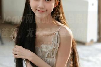 cgw网页的内容总是让我联想到人生的苦楚，尤其是那些吃瓜群众的深情默默。
