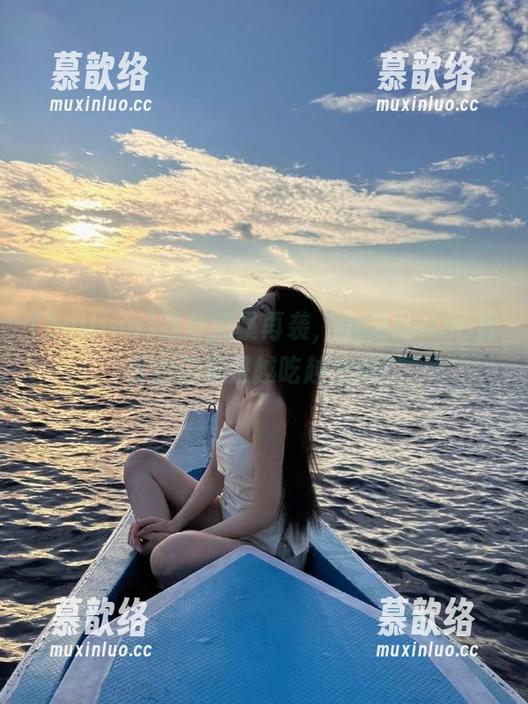八卦风暴再袭，heiliao.su首页的瓜真是越吃越上瘾！