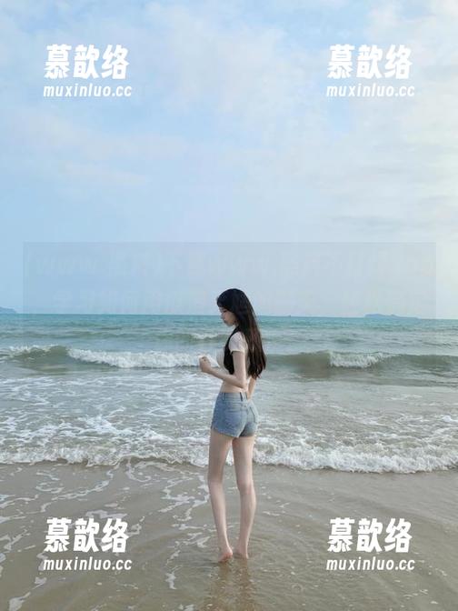 下载www.黑料不打烊.top，学习如何用瓜消灭尴尬聊天，轻松搞定你的社交恐惧！