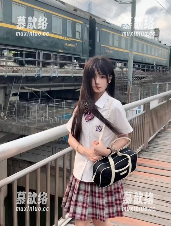 吃瓜又有新动作！“九一吃瓜网”更新是不是想让我们更迷惘？