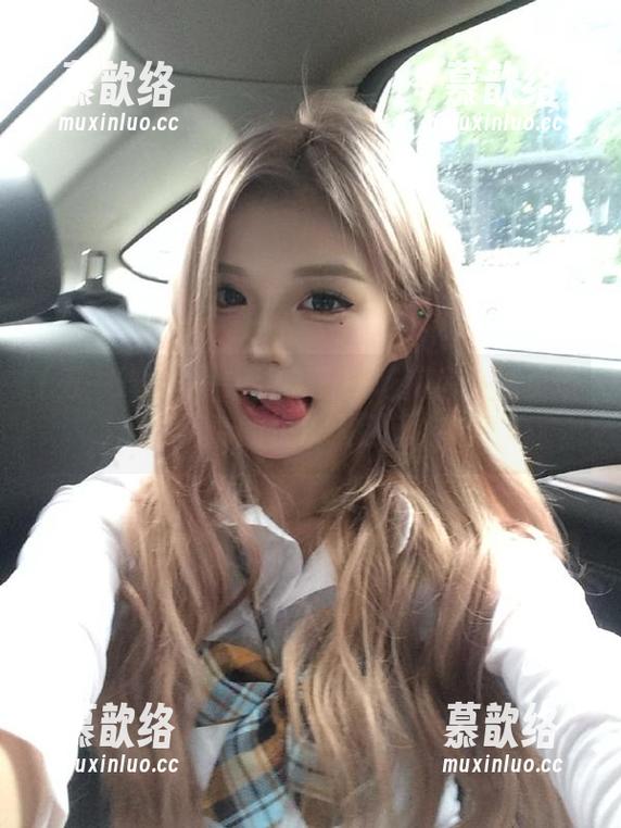 一键进入五一吃瓜官网网页版，瓜田胡说的快乐入口就在眼前！