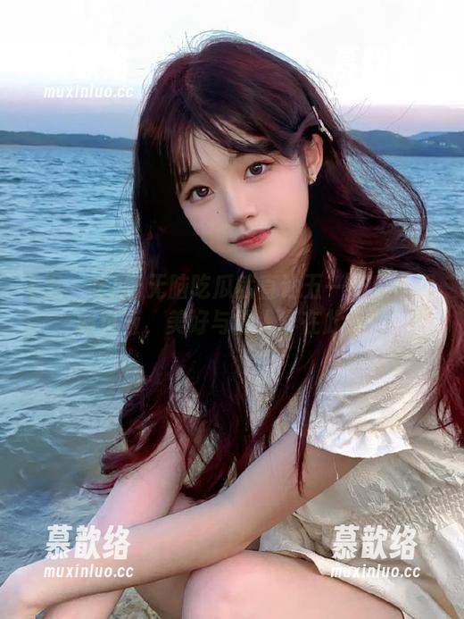 无脑吃瓜就直达五一吃瓜官网网页版，美好与雷人皆在此处！