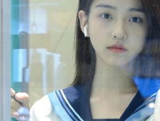 每天都在“五一吃瓜群”刷视频，感觉我要被这些瓜砸到了！