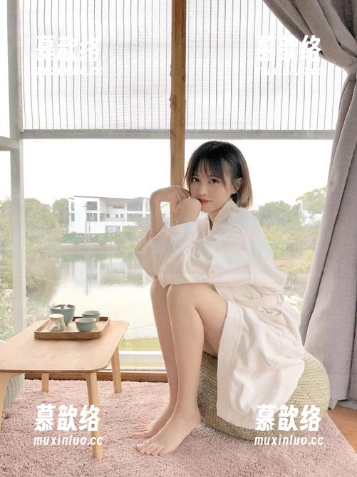 五一吃瓜群app：跟着我，让我们一起玩转‘吃瓜’模式！