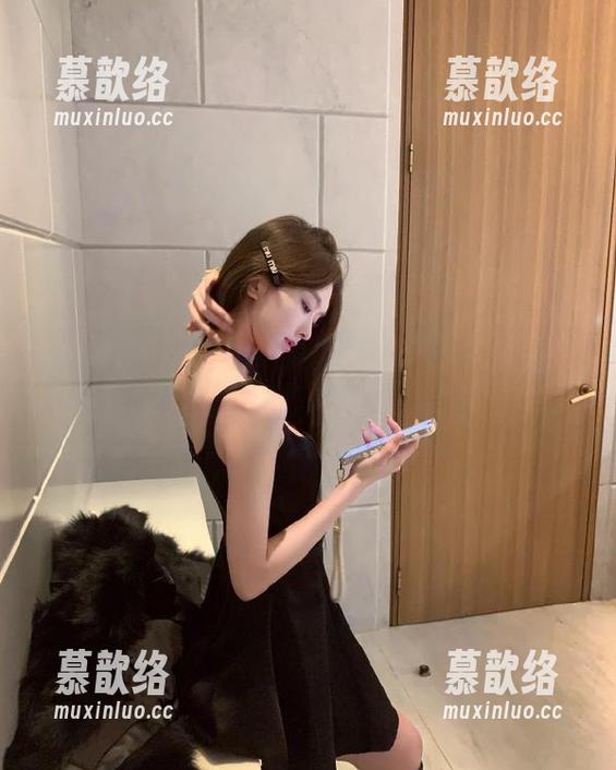 想知道谁的黑历史？吃瓜911传送门，打开惊喜与尴尬的双重奏！