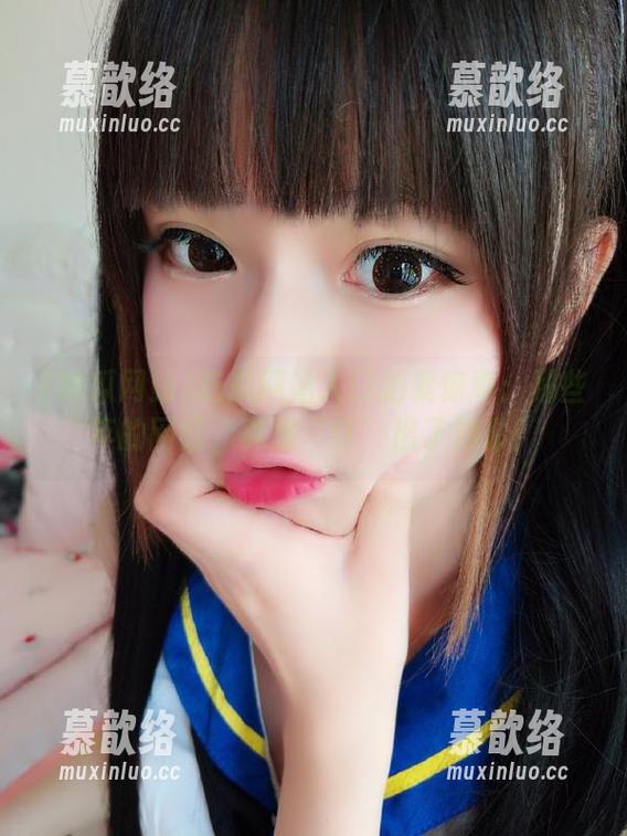 吃瓜网站入口拍案惊奇：那些年的网红，真是‘作’出了精彩！