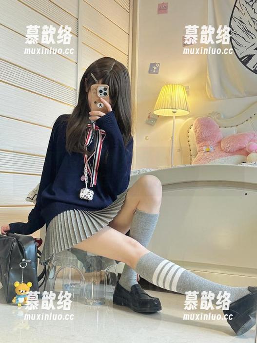 吃瓜网站 黑料永久不下架,吃瓜网站简直是八卦狂人的乐园!