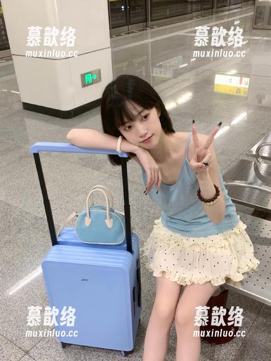 打开“黑料不打洋”，下载瞬间让我怀疑人生……