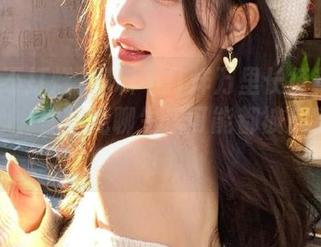 黑料不打烊万里长征苹果版：小心，你的无聊生活可能都被瓜塞满了！