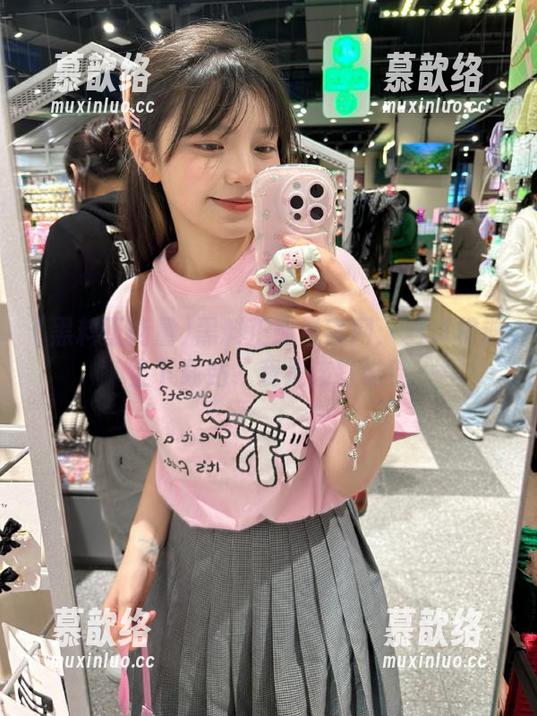 黑料正能量官网：当真相遇上下载站，我是该打谁？