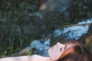 神奇链接出没！“黑料正能量”破解版苹果版本，如何才能不被踩雷？