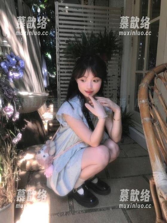在黑料社51的入口附近，瓜这件事，总是出乎意料！