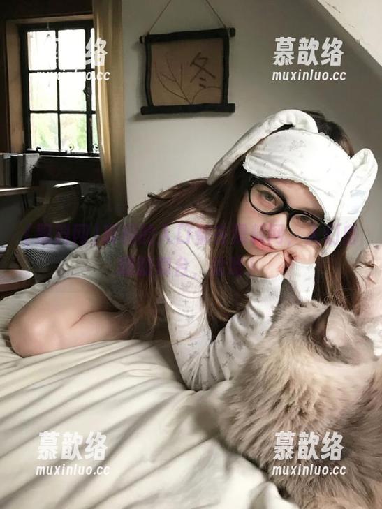 真相的入口都在黑料网，人们自嗨的舞台，哈哈！