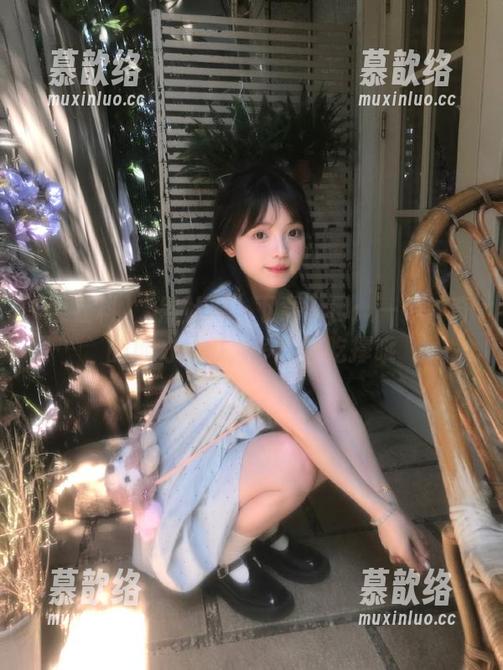 “黑社料”下载入口：一个神奇的地方，瓜太多可能吃撑哦
